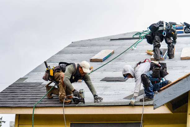 Professional Gutter Installation technician working in Sonora, TX